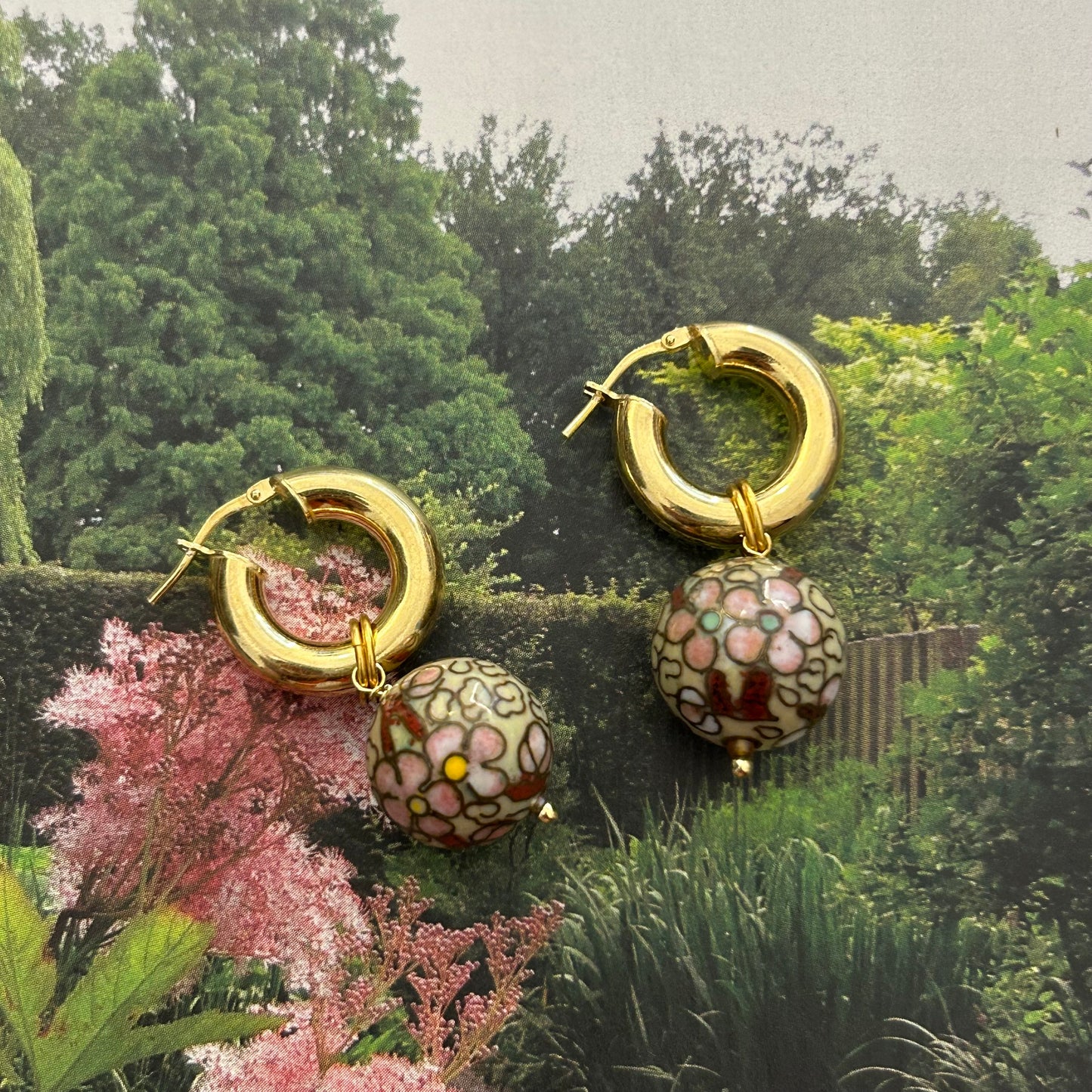 Orecchini chunky “Lanterna di fiori”