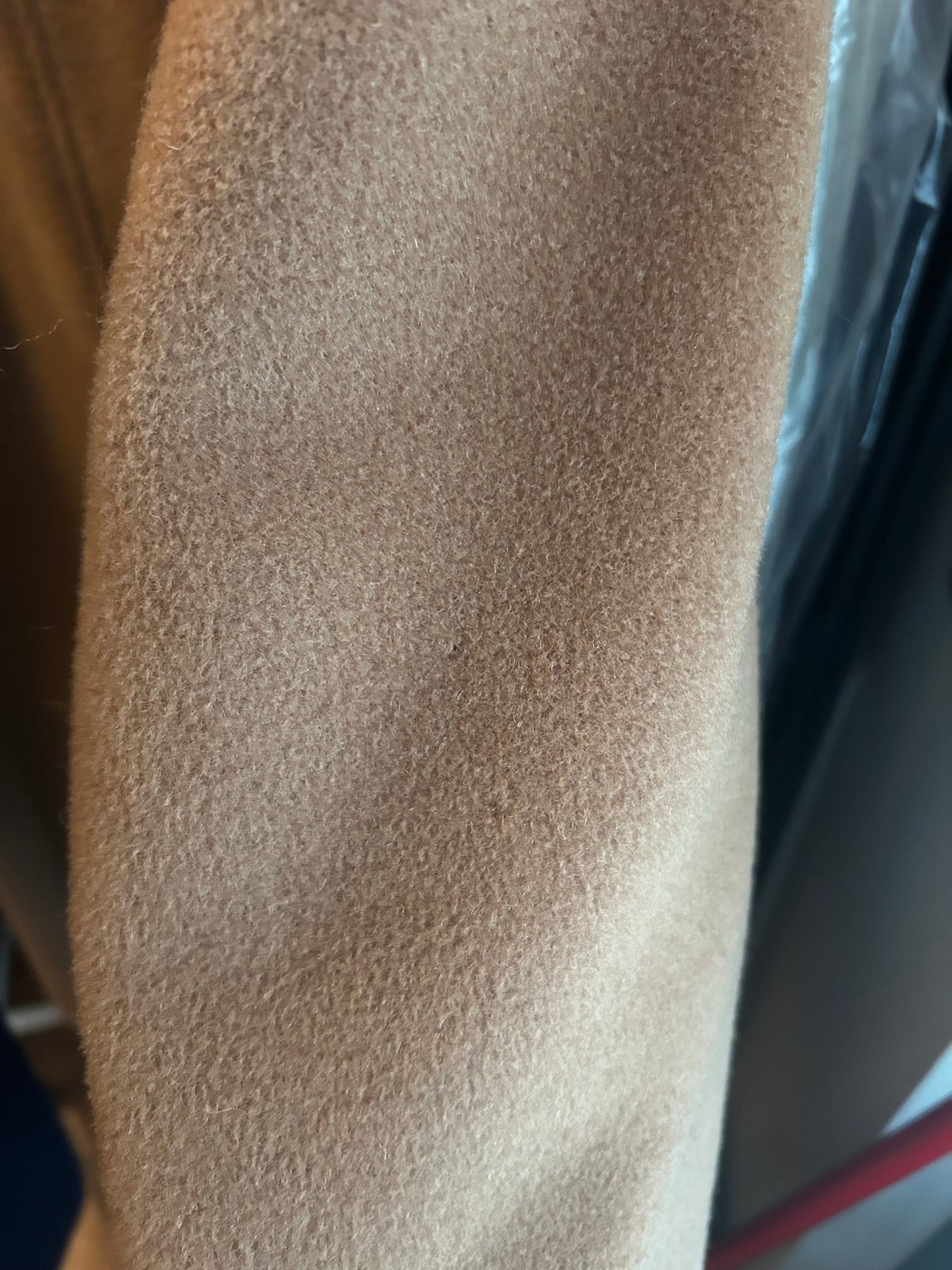 Cappotto doppiopetto cammello