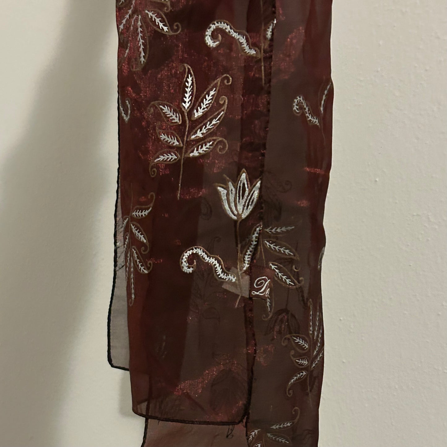 Pashmina rettangolare cangiante con fiori