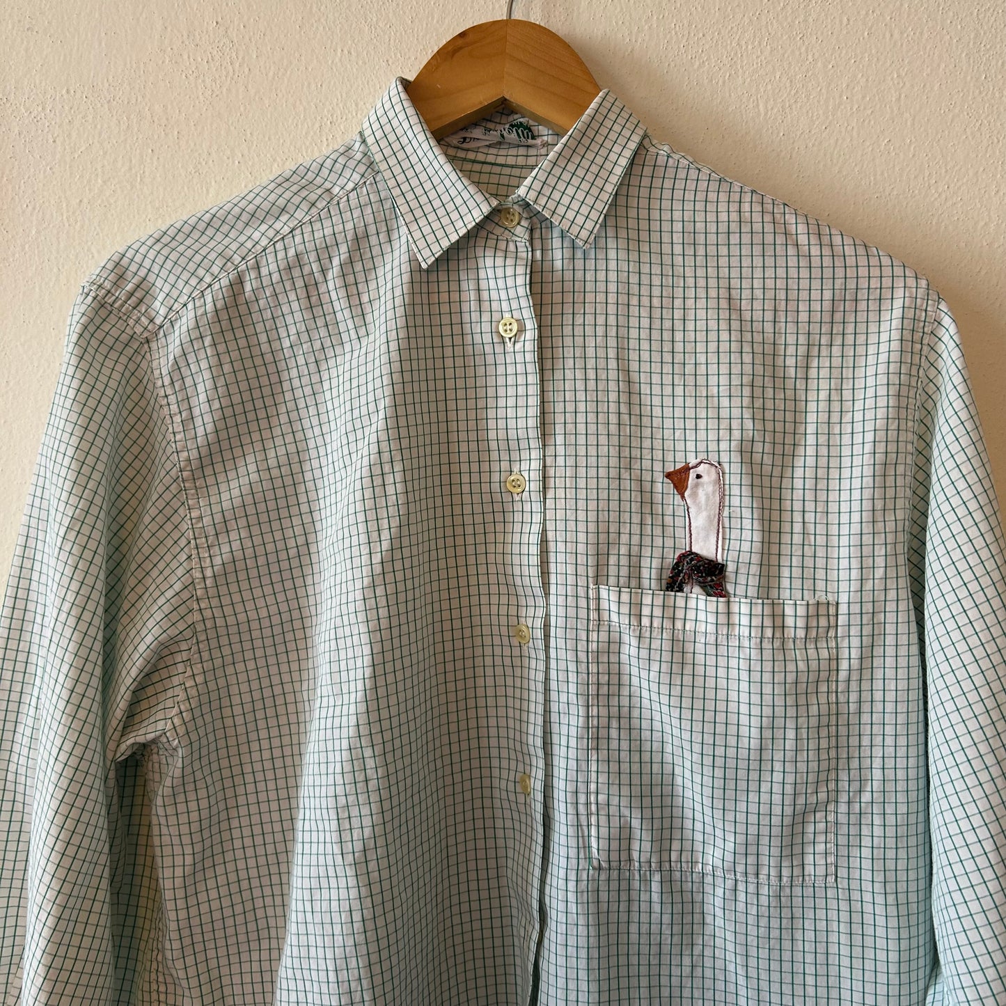 Camicia quadrettata con oca