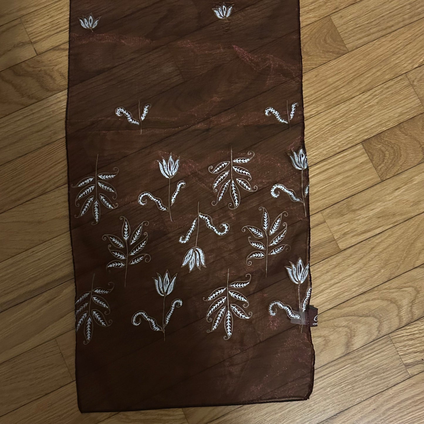Pashmina rettangolare cangiante con fiori