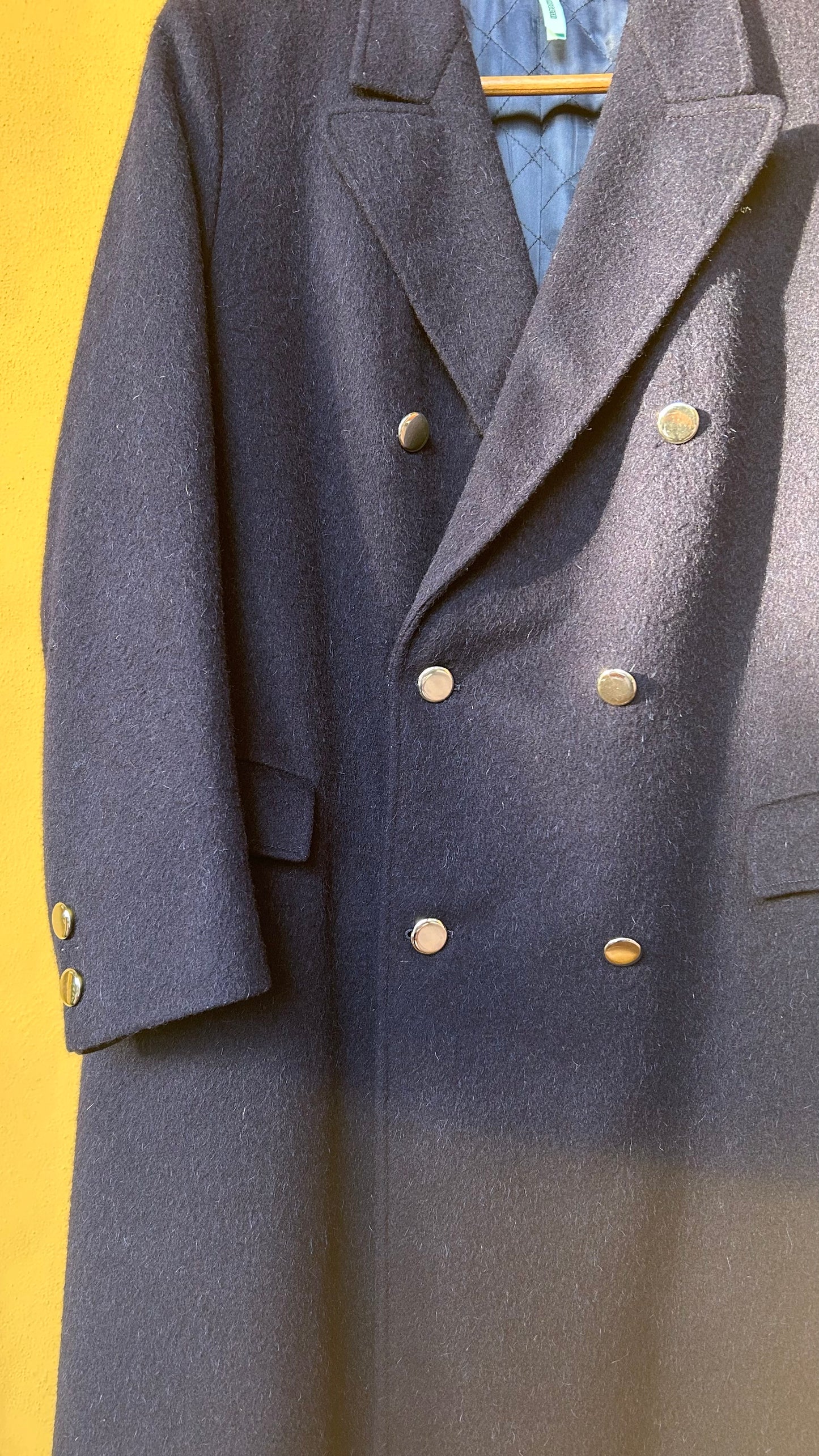 Cappotto blu doppiopetto