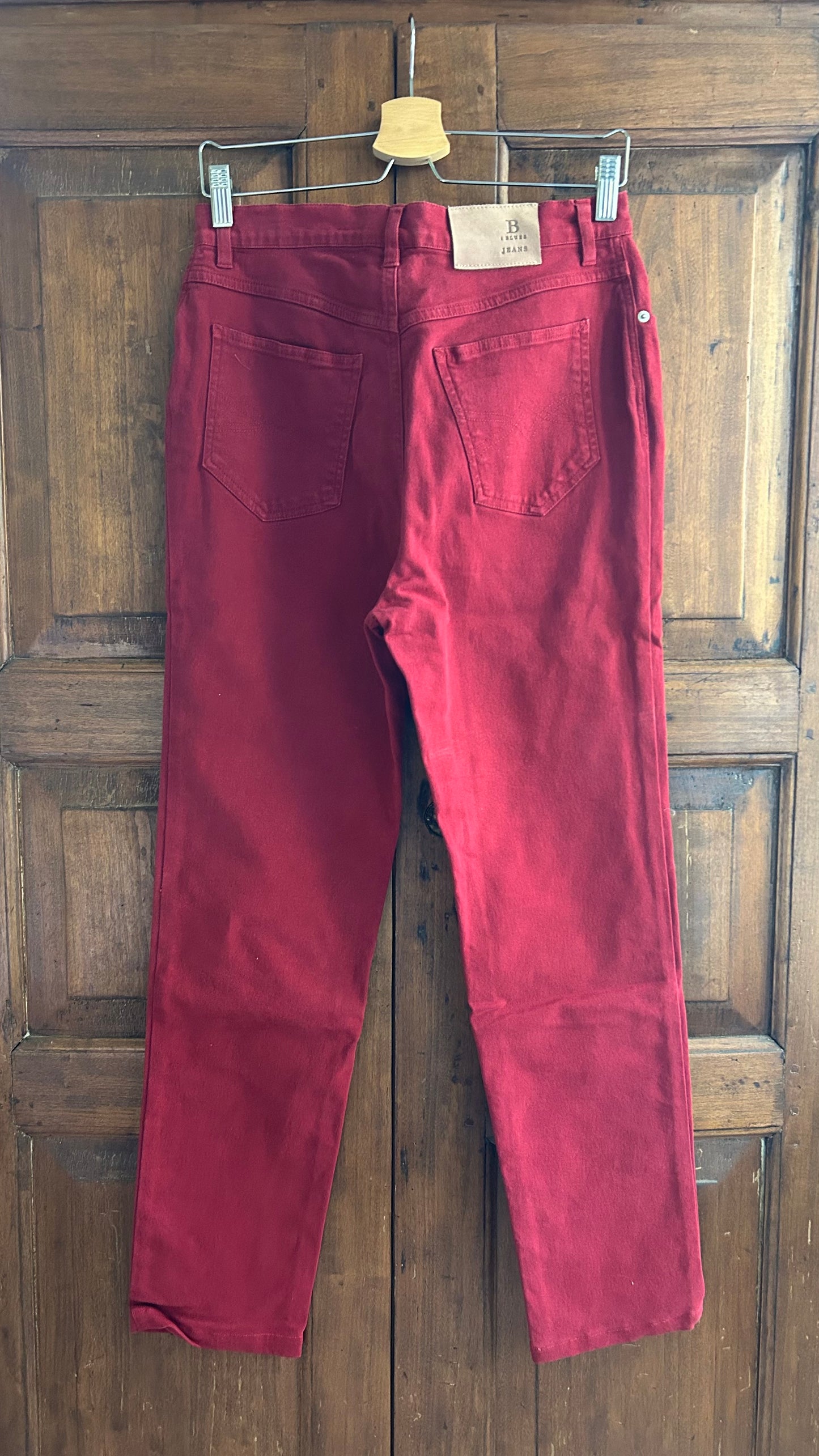 Jeans rossi elasticizzati