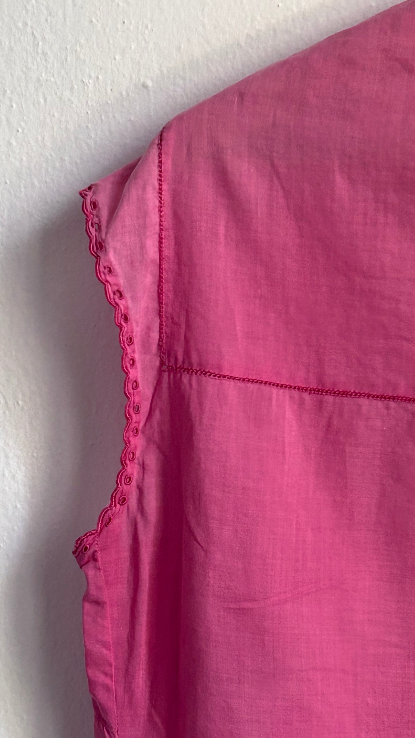 Camicina rosa