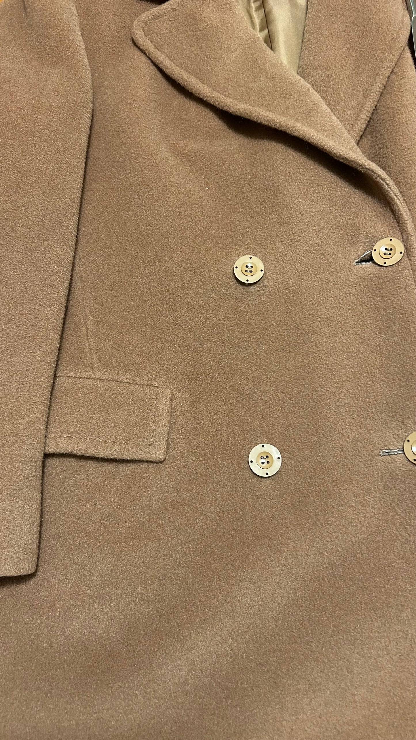 Cappotto doppiopetto cammello