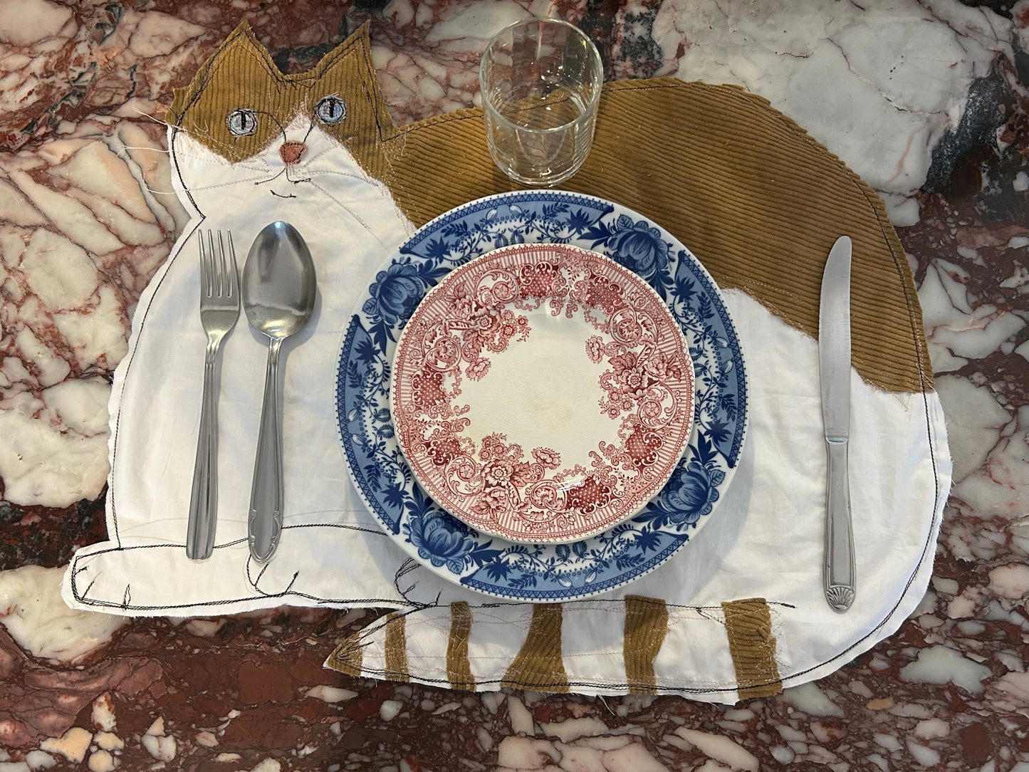 Gatto “ Bianco e beige”