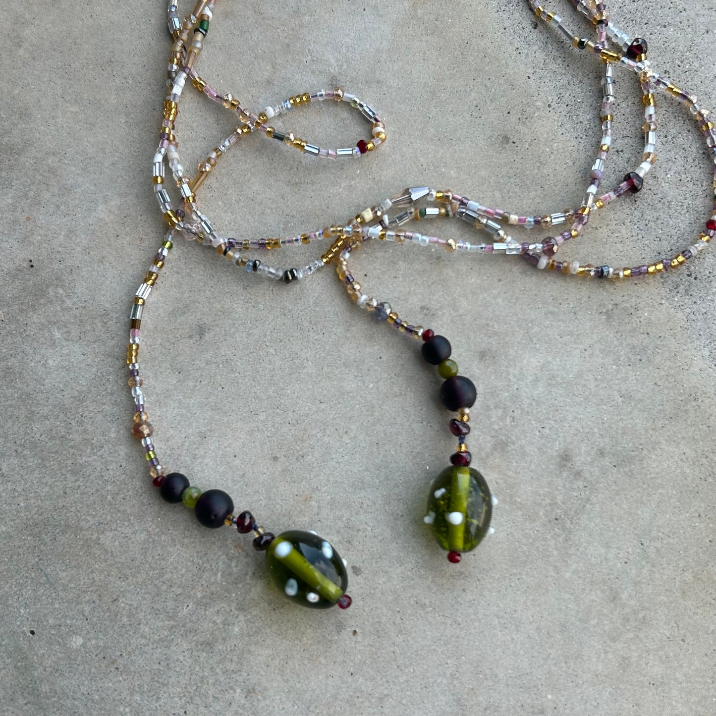 Collana  aperta Semi