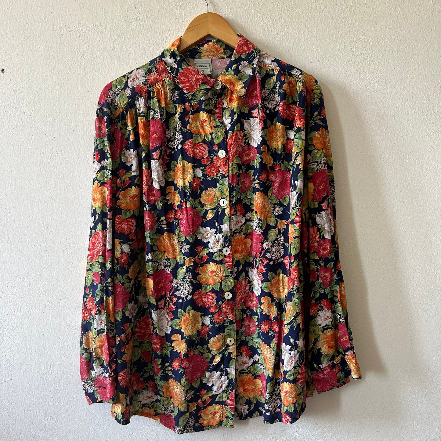 Camicia fiori toni caldi