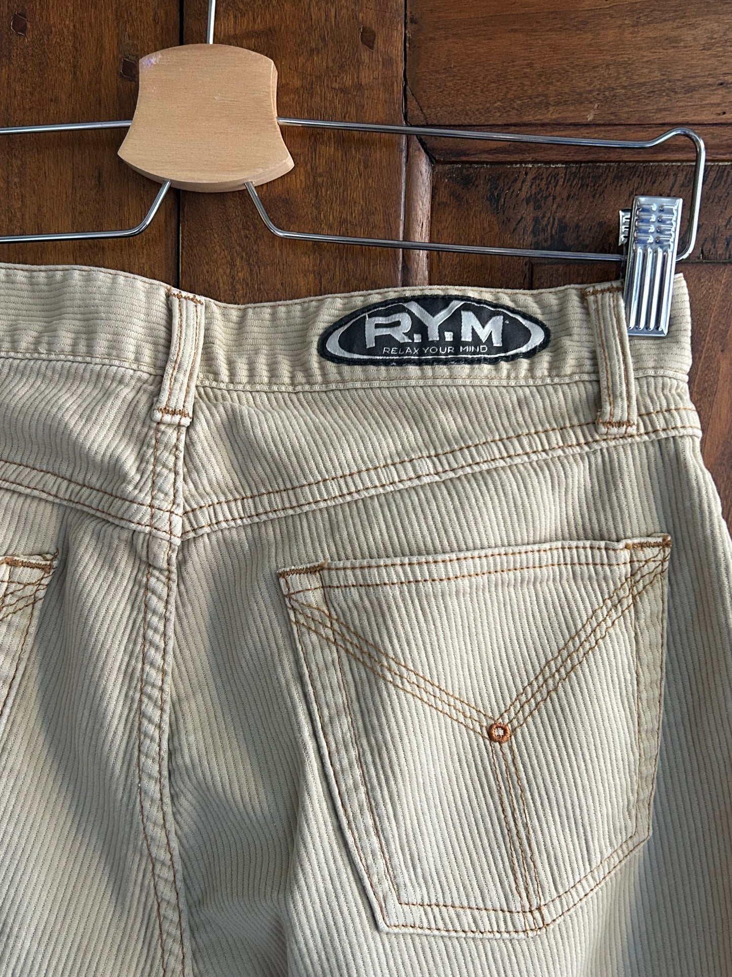 Pantaloni Think Pink